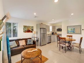 322 Oklahoma St, Hollywood FL 33019