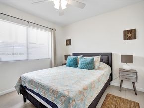 322 Oklahoma St, Hollywood FL 33019