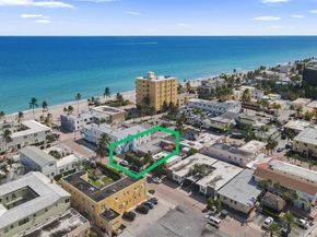 322 Oklahoma St, Hollywood FL 33019