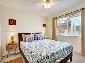 322 Oklahoma St, Hollywood FL 33019