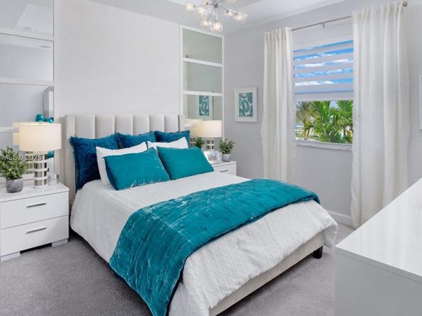 2704 SE 26 Ave, Homestead FL 33035