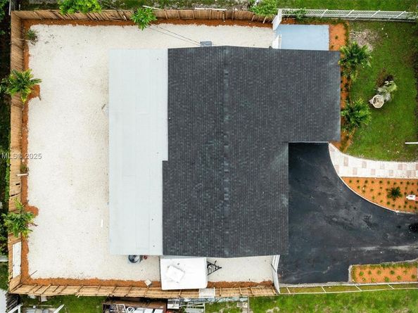 620 N 64th Ave, Hollywood FL 33024