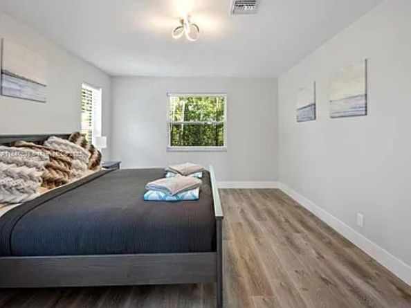 4260 NW 19th Ave, Oakland Park FL 33309