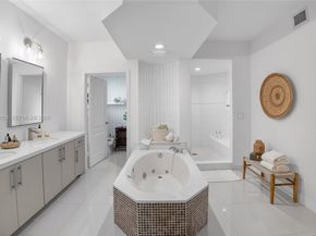 10710 NW 66th St 114, Doral FL 33178