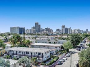 7620 Carlyle Ave 703, Miami Beach FL 33141