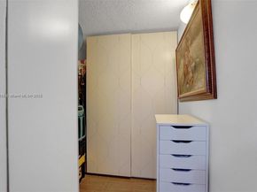 7620 Carlyle Ave 703, Miami Beach FL 33141