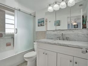 7620 Carlyle Ave 703, Miami Beach FL 33141