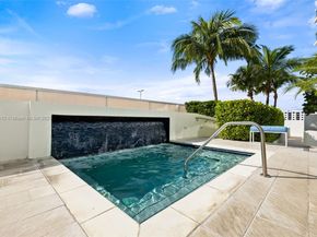 1180 N Federal Hwy 1102, Fort Lauderdale FL 33304