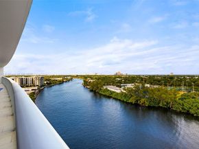 1180 N Federal Hwy 1102, Fort Lauderdale FL 33304
