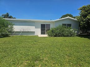 2801 NE 1st Ave, Pompano Beach FL 33064