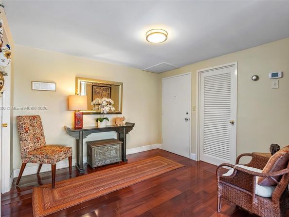 9102 W Bay Harbor Dr 2DW, Bay Harbor Islands FL 33154