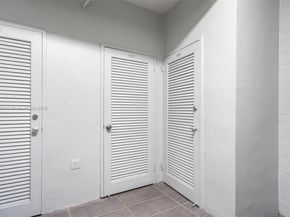 9102 W Bay Harbor Dr 2DW, Bay Harbor Islands FL 33154