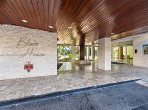 9102 W Bay Harbor Dr 2DW, Bay Harbor Islands FL 33154