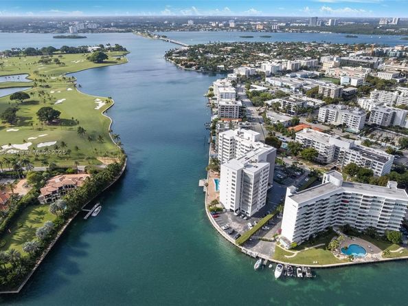 9102 W Bay Harbor Dr 2DW, Bay Harbor Islands FL 33154