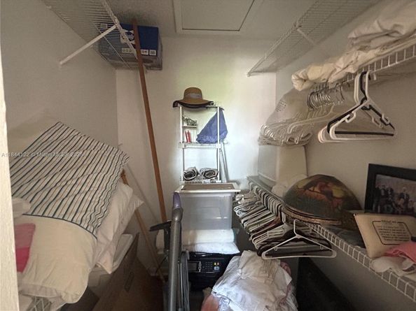 9400 Sunrise Lakes Blvd 305, Sunrise FL 33322