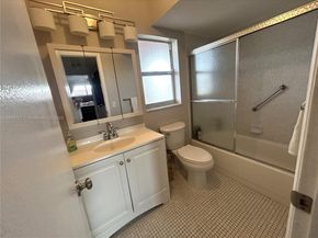 9400 Sunrise Lakes Blvd 305, Sunrise FL 33322