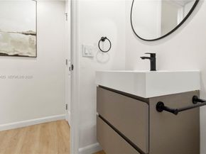 2200 Diana Dr 205, Hallandale Beach FL 33009