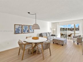 2200 Diana Dr 205, Hallandale Beach FL 33009