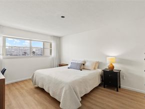 2200 Diana Dr 205, Hallandale Beach FL 33009