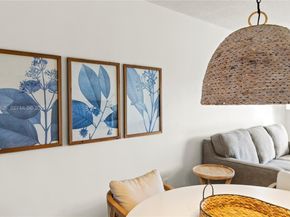 2200 Diana Dr 205, Hallandale Beach FL 33009