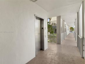 2200 Diana Dr 205, Hallandale Beach FL 33009