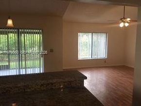 806 Maplewood Dr, Green Acres FL 33415