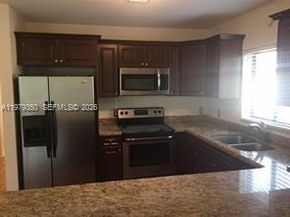 806 Maplewood Dr, Green Acres FL 33415