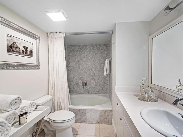 1541 Brickell Ave C1007, Miami FL 33129
