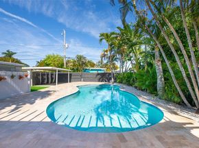 1627 Moffett St, Hollywood FL 33020