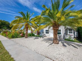 1627 Moffett St, Hollywood FL 33020