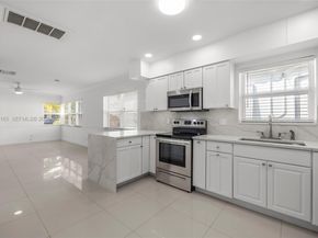1627 Moffett St, Hollywood FL 33020