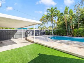 1627 Moffett St, Hollywood FL 33020