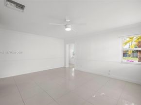 1627 Moffett St, Hollywood FL 33020