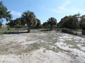 530 NW 10th Ave, Boynton Beach FL 33435