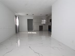 530 NW 10th Ave, Boynton Beach FL 33435