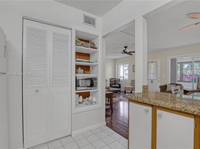339 Pine Ridge Cir D1, Green Acres FL 33463