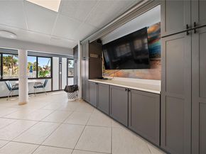 339 Pine Ridge Cir D1, Green Acres FL 33463