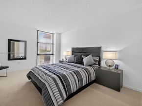 3675 N Country Club Dr 401, Aventura FL 33180