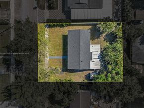 4520 NW 198th St, Miami Gardens FL 33055