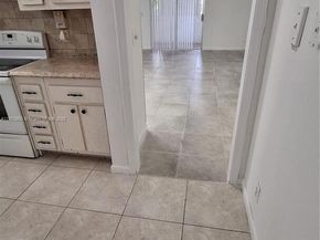 22605 SW 66th Ave 409, Boca Raton FL 33428