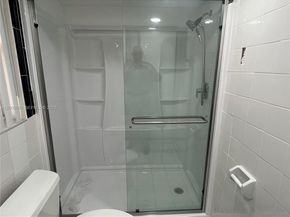 2780 N Pine Island Rd 205, Sunrise FL 33322