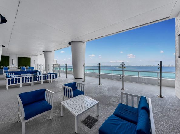 1800 N Bayshore Dr 2511, Miami FL 33132