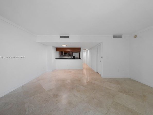 1800 N Bayshore Dr 2511, Miami FL 33132