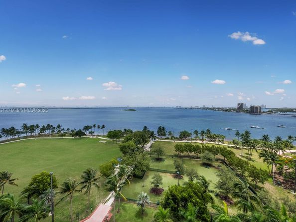 1800 N Bayshore Dr 2511, Miami FL 33132