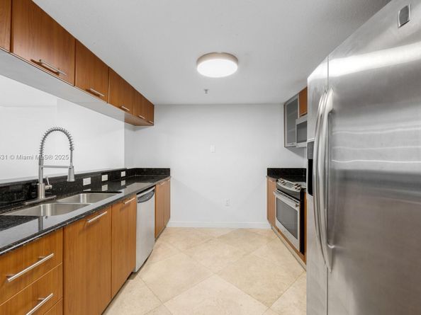 1800 N Bayshore Dr 2511, Miami FL 33132