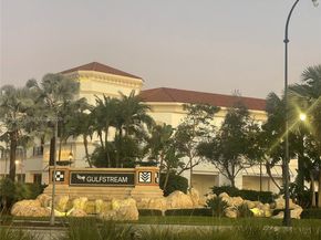 1050 Atlantic Shores Blvd 211, Hallandale Beach FL 33009