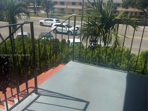 1050 Atlantic Shores Blvd 211, Hallandale Beach FL 33009