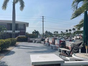 1050 Atlantic Shores Blvd 211, Hallandale Beach FL 33009