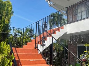 1050 Atlantic Shores Blvd 211, Hallandale Beach FL 33009