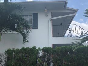 1050 Atlantic Shores Blvd 211, Hallandale Beach FL 33009